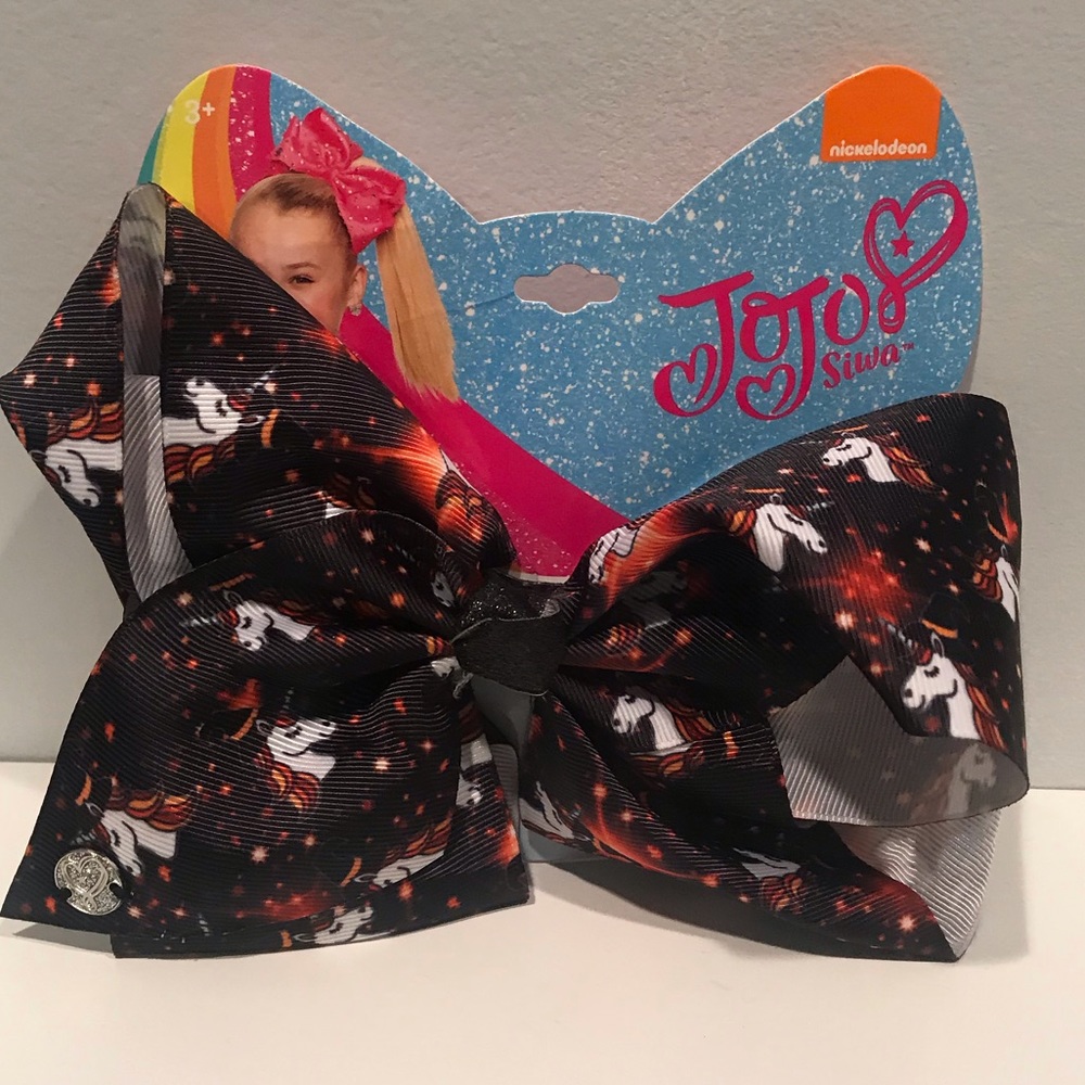 JoJo Siwa Bow
